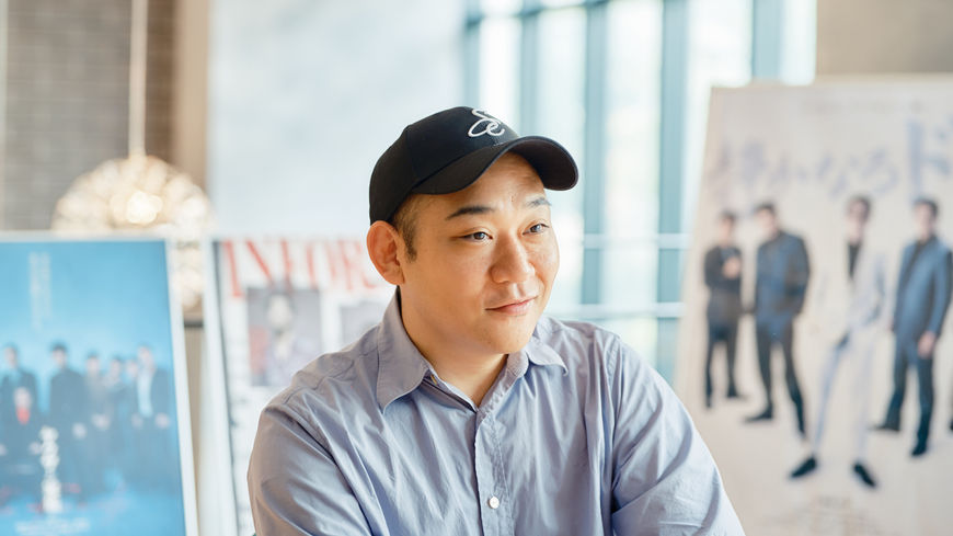 山田久人 / BABEL LABEL代表取締役社長
1986年生まれ。BABEL LABEL代表取締役社長。大手CM制作会社勤務後、BABEL LABELに入社。CMやMVのプロデュースから始めドラマでも『八月は夜のバッティングセンターで。』や『量産型リコ -プラモ女子の人生組み立て記-』などをプロデュースし、映画『最後まで行く』では製作を担当。